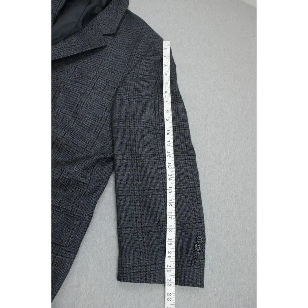 Jos‎ A Bank Blazer Mens 46R Gray Plaid 100% Wool 2 Button Single Breast